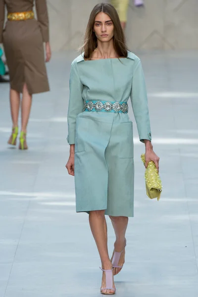 Look 36